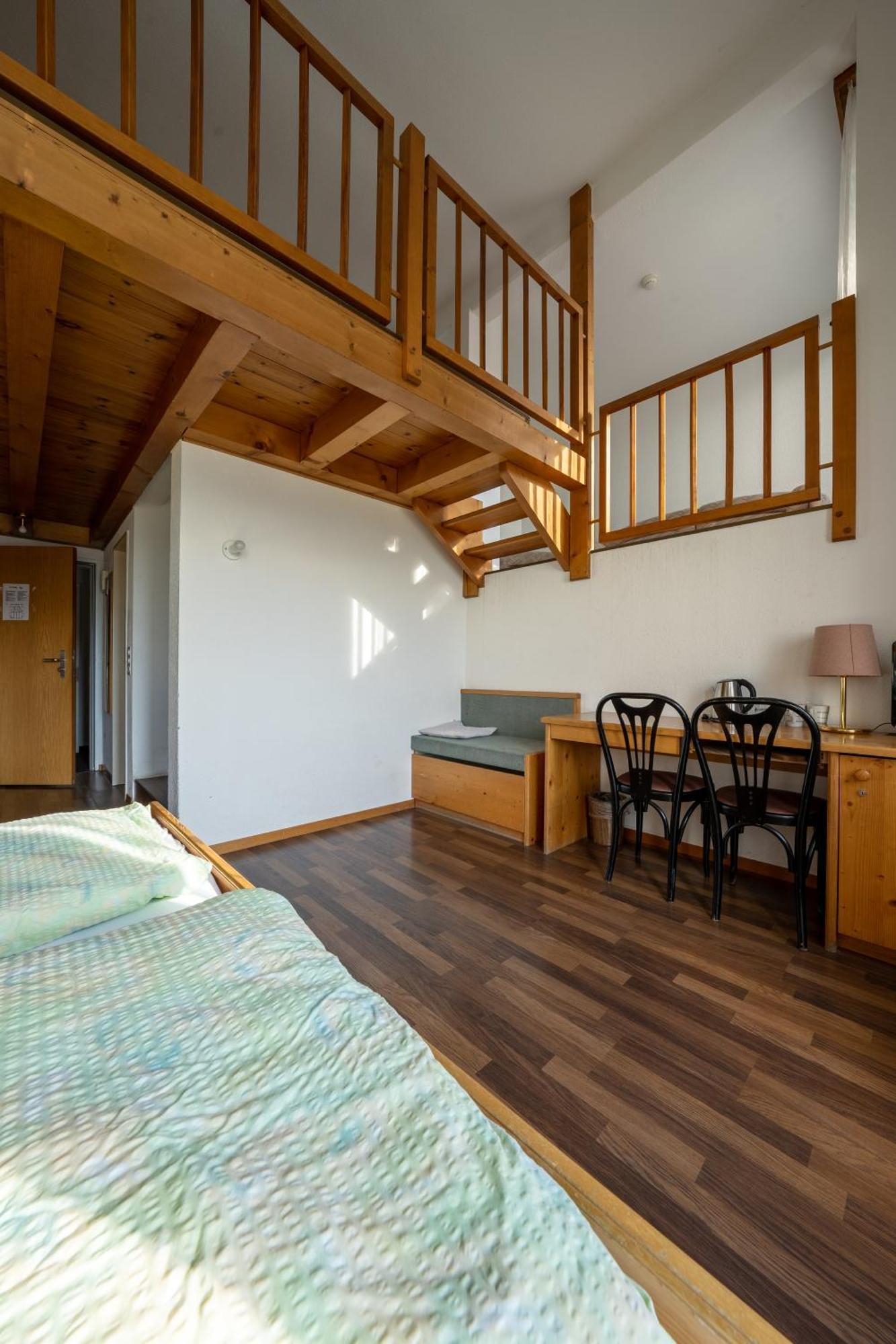 Aparthotel Aeschipark