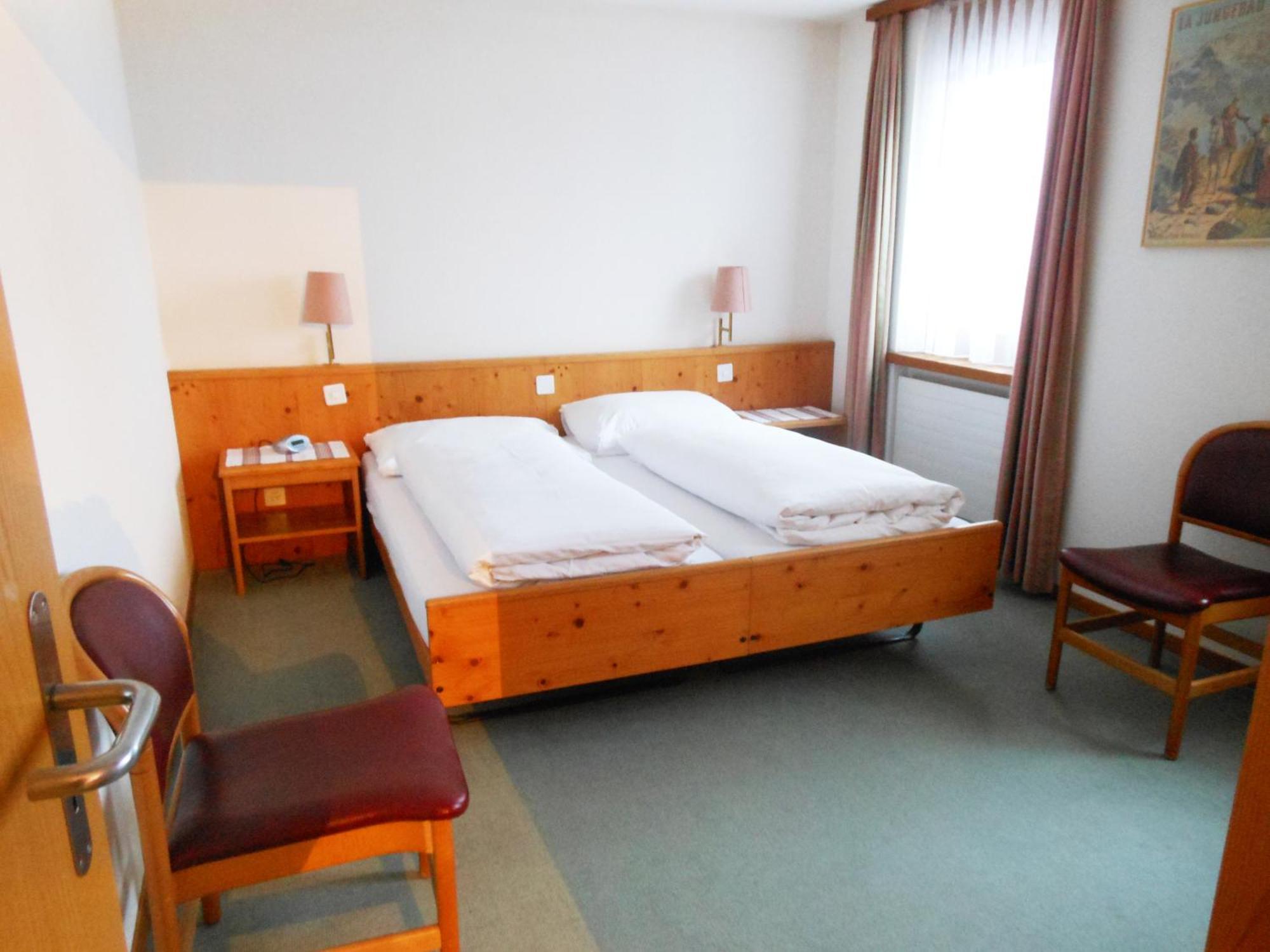 Aeschipark Aparthotel 4*