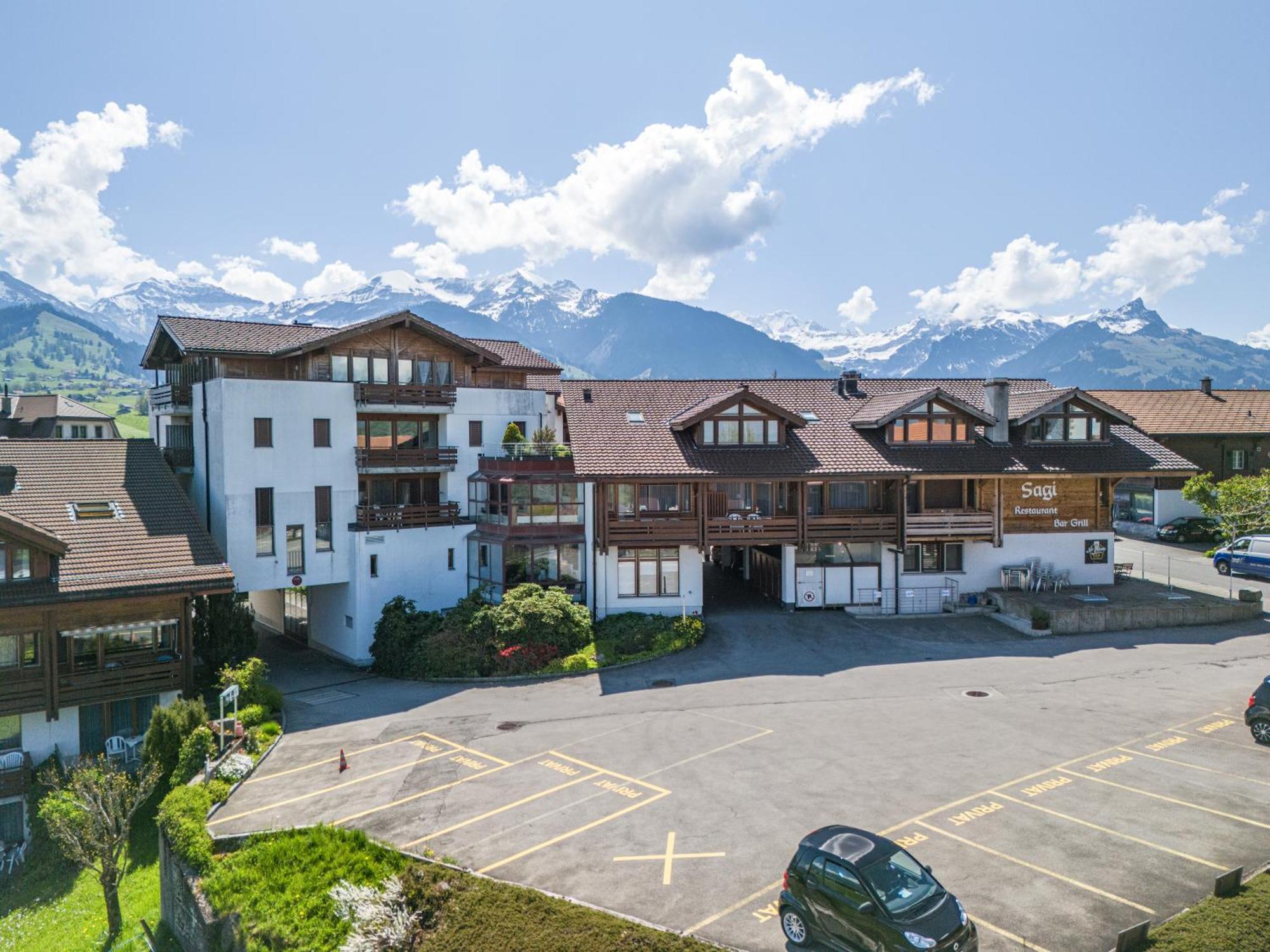 Aparthotel Aeschipark