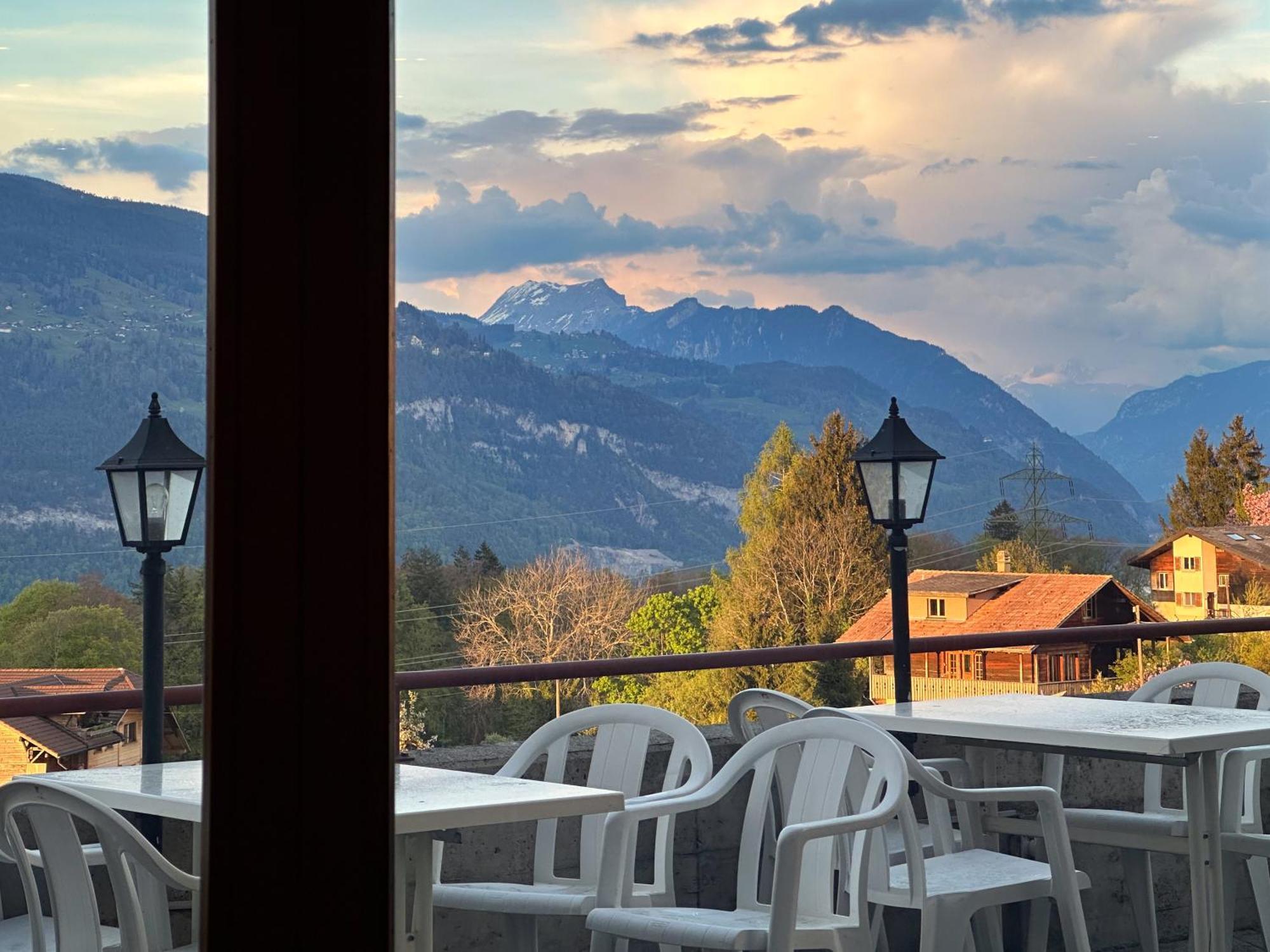 Aparthotel Aeschipark Aeschi Bei Spiez